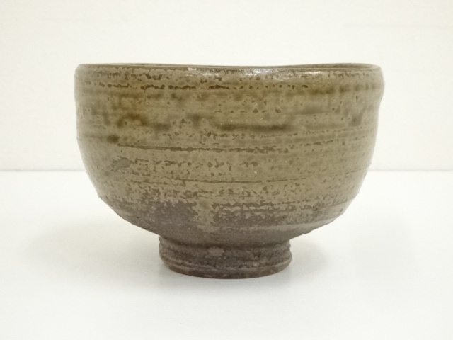 伊良保　菓子鉢　作家物　茶道具　骨董品 作家物 黄瀬戸蕪文菓子鉢 食器 茶器 菓子器 おしゃれ かわいい